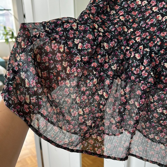 American Eagle Outfitters Floral Ruffled Tank Top - Picture 4 of 11